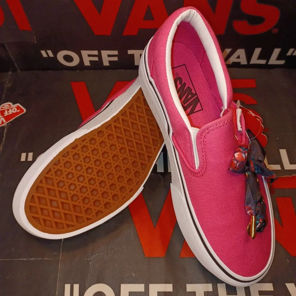 Vans Classic Slip-On P Women’s 5 Pink/Black Oversized Lace Carmine VN0A3…